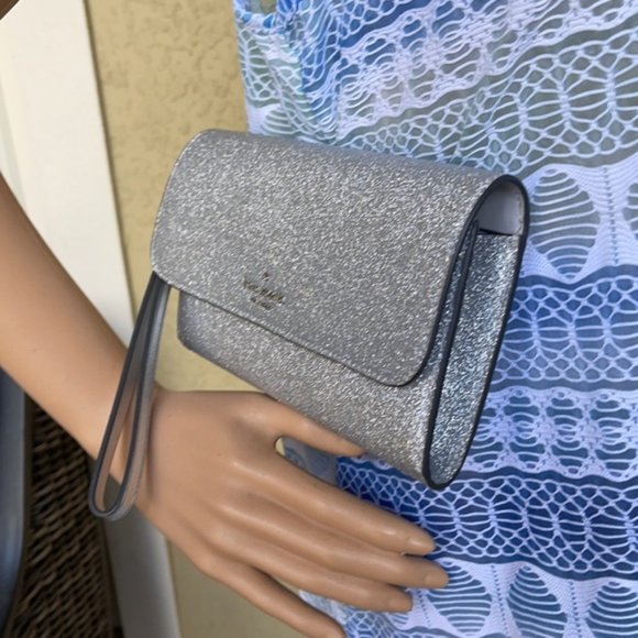 Kate Spade Shimmy Boxed Medium Phone Wristlet Lunar Light - Picture 14 of 16